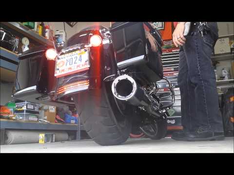 2014 Street Glide Special with V/H Pro Pipe- Battle of the Baffles