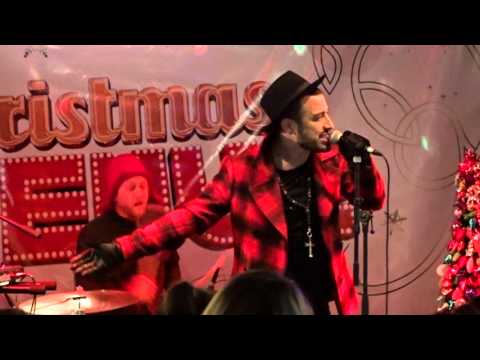 2THEUNIVERSE Live @Cologne Christmas Avenue – Sky and Sand by Kalkbrenner