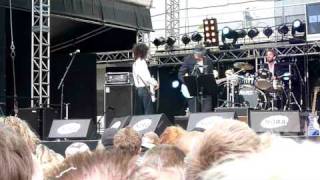 Fischer-Z - The Worker / Kieler Woche 2010 Live