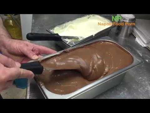 Panuozzo Oreo with Nutella - Napoli Food Porn