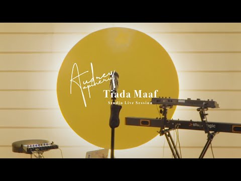 Audrey Tapiheru - Tiada Maaf (Studio Live Session)
