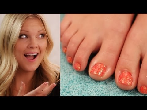 Glitter Toe Nails