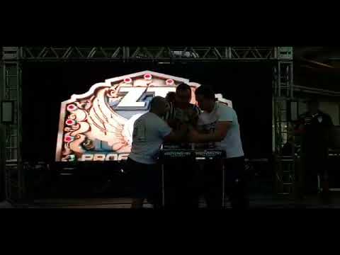 ZT Armwrestling Top 8 Gevan Soares VS Marcos Muniz (Round 1)