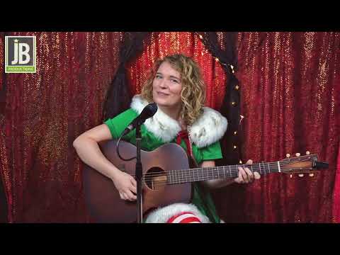 Nina the Christmas Elf