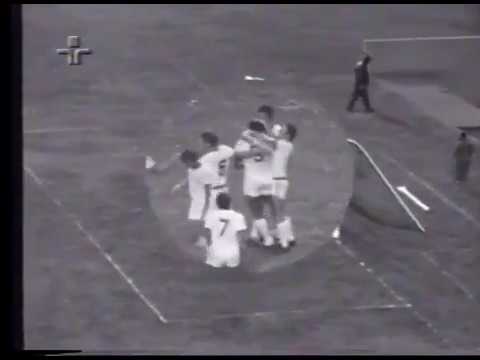 Cabinho (Portuguesa) - 13/02/1971 - Portuguesa 4x2 Vojvodina-IUG - 1 gol