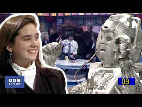 1986: A SURREAL Edition of POP PANEL | Saturday Superstore | Weird and Wonderful | BBC Archive