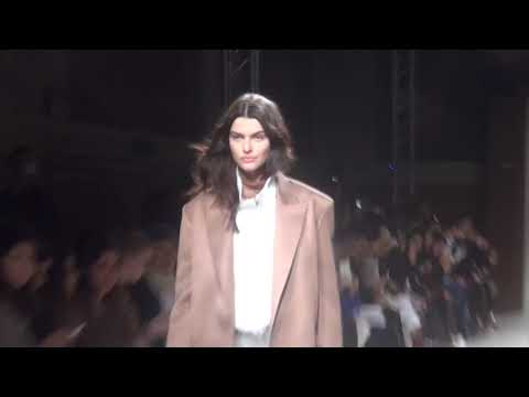 Kristina Fidelskaya AW18 @ Paris Fashion Week