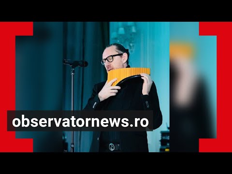 Nicolae Voiculeţ și alți 40 de artişti au interpretat Imnului Naţional în faţa Crucii Eroilor