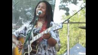 Ruthie Foster, Stone Love, 2012 Fountain Blues Festival.AVI