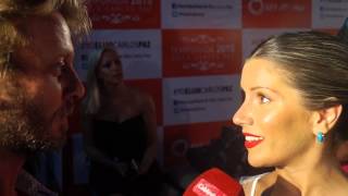 Laura Fernández de Casa Fantasma en entrega de Premios Carlos 2015
