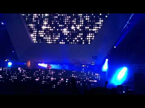 Transmission 19.11.2011 Prague - Ferry Corsten plays Andy Harding - Adagio Without Strings