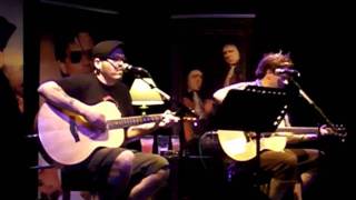 Bowling for Soup - What About Us (acoustic) (1st April 2011 @ The Junction)