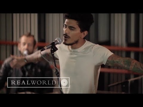 Sidestepper - On The Line (live at Real World Studios)