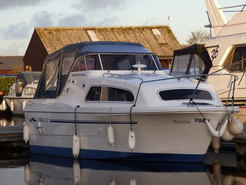 Viking 24 Wide Beam for sale at Norfolk Boat Sales