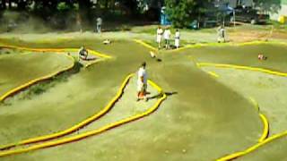 preview picture of video 'Granger Offroad Remote Control Raceway short coarse A main'