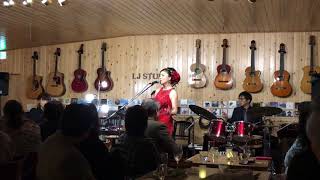 ［天城越えJAZZ］篠笛奏者・歌手　田村優子