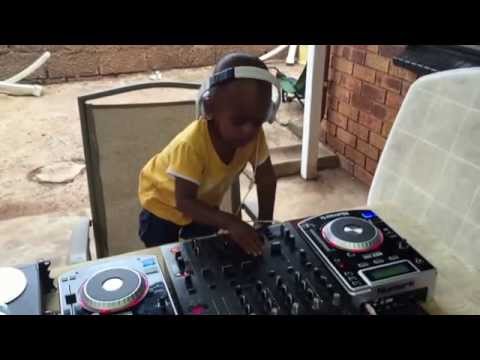 Dj Arch Jnr Killing it on the decks