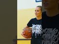 how Jason Williams throws the PERFECT pass 👌🏼.  #jasonwilliams #nba #racheldemita