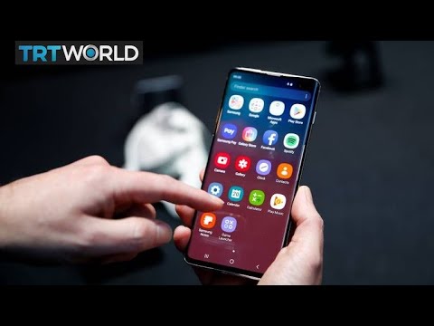 Smombie Apocalypse: Warning system for smartphone addicts in Seoul