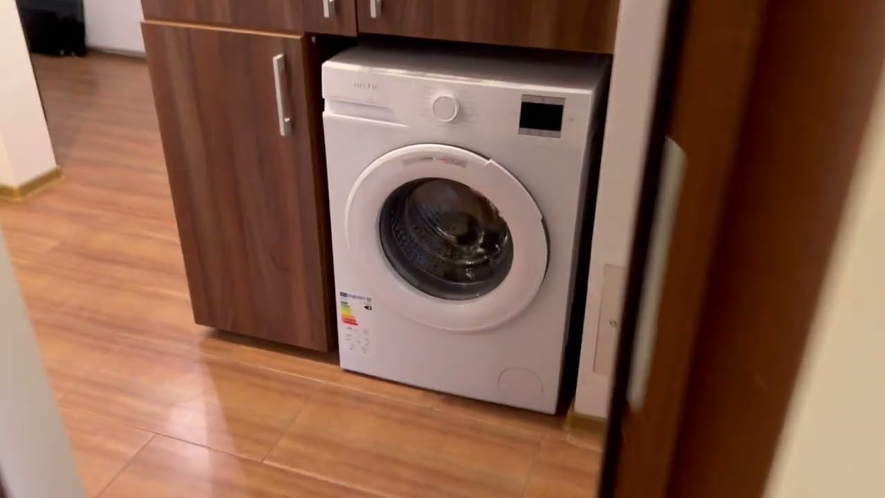 Tur video  Apartament 3 Camere Oltenitei Bucuresti