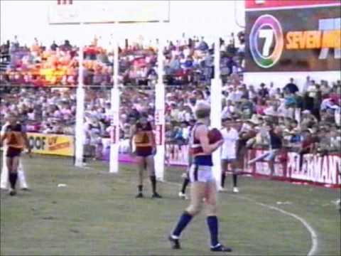 Round 7, 1988, VFL - Brisbane Bears vs Footscray