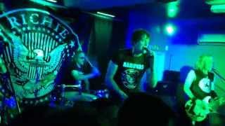 Richie Ramone - Sheena is a Punk Rocker @ The Portland Arms, Cambridge, UK 02/06/15