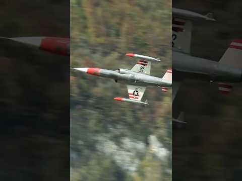 Jaw-Dropping F-104 Starfighter Scale Passes!