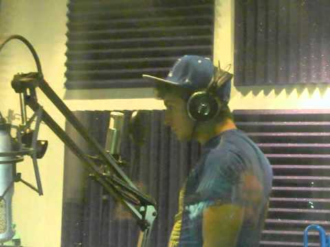 Luis EF - FALSO PAESE