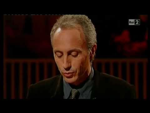 Marco Travaglio - Annozero 16-12-10 - Vai avanti tu