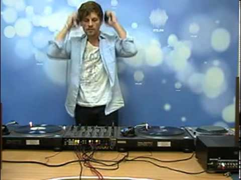 21:30:00 - Dave DK @ RTS.FM - 30.04.2010