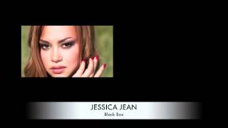 Kadr z teledysku Black Box tekst piosenki Jessica Jean