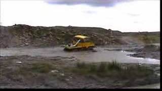 UNIMOG 411  PUDDLE JUMPING @ COWM
