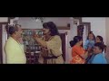 ಫಸ್ಟ್ ಆಫ್ ಆಲ್ ನೀನು ವೈನ್ ಸ್ಟೋರ್ ಇಟ್ಟಿರ�