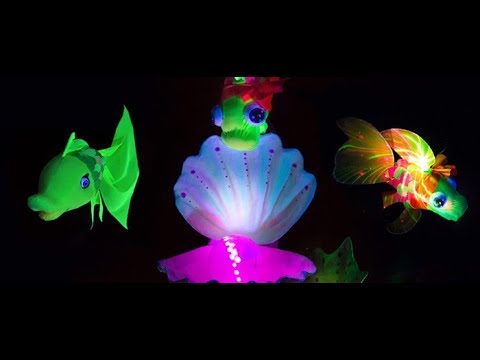Neon Show - BRISAS GUARDALAVACA, Holguin, Cuba - Неоновое шоу - БРИЗАС ГУАРДАЛАВАКА, Ольгин, Куба