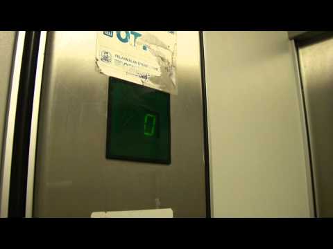 Video for Suzzex: OTIS Roped Hydraulic elevator @ Norra Hamngatan 11, Söderhamn, Sweden.