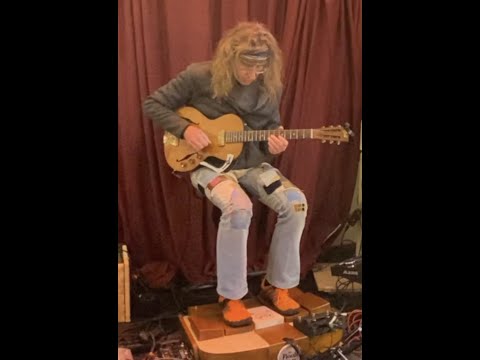 floordrum loop liaba ned von Saitenscheitel