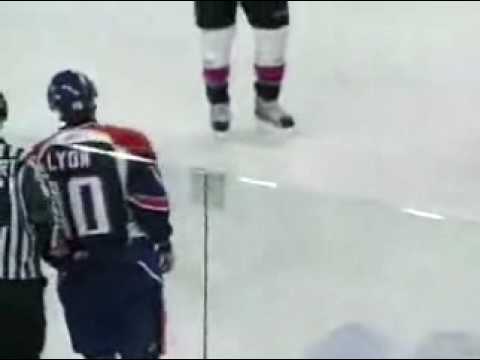 Alex Rodgers vs Brett Lyon