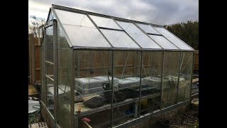 Greenhouse repairs  |  How to make polycarbonate storm proof