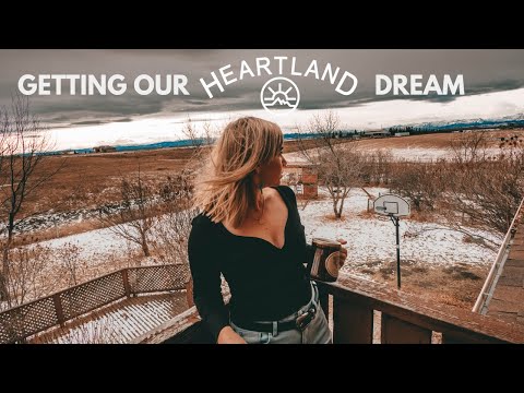 Getting our HEARTLAND dream- Our home tour in Alberta + our first Christmas living in Canada