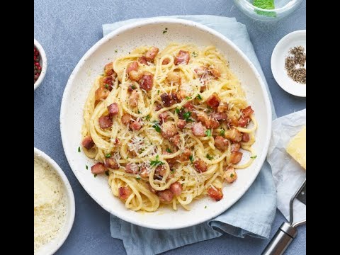 ESPAGUETIS A LA CARBONARA