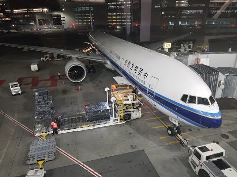 YouTube-miniatyr för China Southern Airlines Boeing 777-300ER
