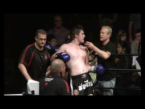 Deadly Debut 10 - Rowan Clarke vs Neil Lowe - Fight 12