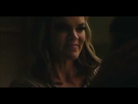 Hannah kiss Shira - Harlan Coben's Shelter S01E01