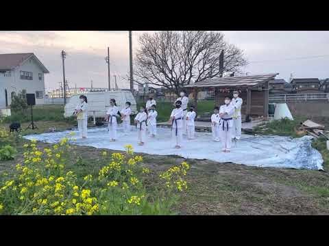 日本空手道不動会美濃加茂西町支部道場【形】