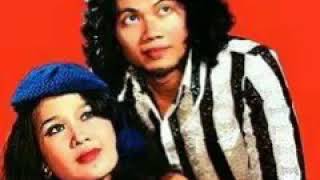 Download lagu Sedingin Salju - Elvy Sukaesih mp3 Download lagu Sedingin Salju - Elvy Sukaesih mp3