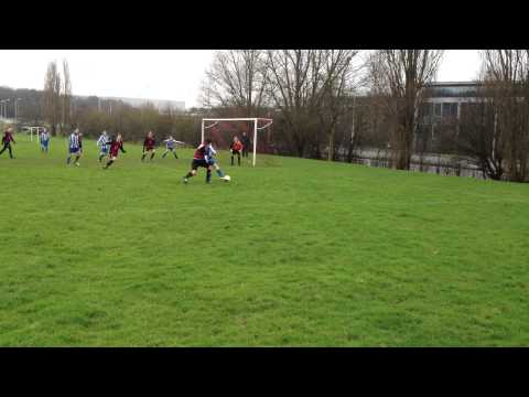 Ashridge Park U15 2013 02 09 IMG 0743 Warfield Free Kick