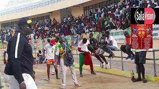 Download lagu En direct Arène national Mame Balla Jr VS Thiat Limousine mp3