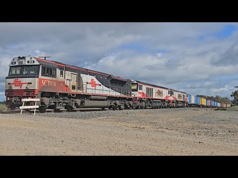 7922V SCT up "Dooen Express" (SCT014, CSR012, CSR011), Dooen to Melbourne, 1118, 11/9/25, Murtoa VIC