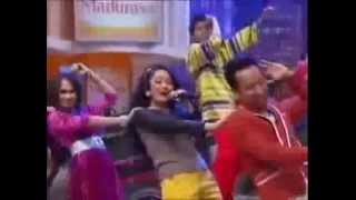 Download lagu Siti Badriah feat Soimah Goyang Oplosan Sagita asololee Terbaru 2014 @YKS mp3 Download lagu Siti Badriah feat Soimah Goyang Oplosan Sagita asololee Terbaru 2014 @YKS mp3