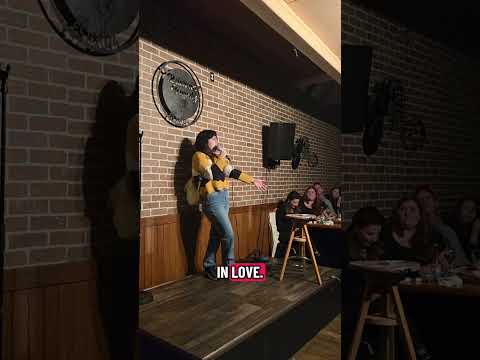 Aly tries hinge… #datingfails #kelowna #kelownacomedy #kelownabc #standupcomedy #hinge #dating